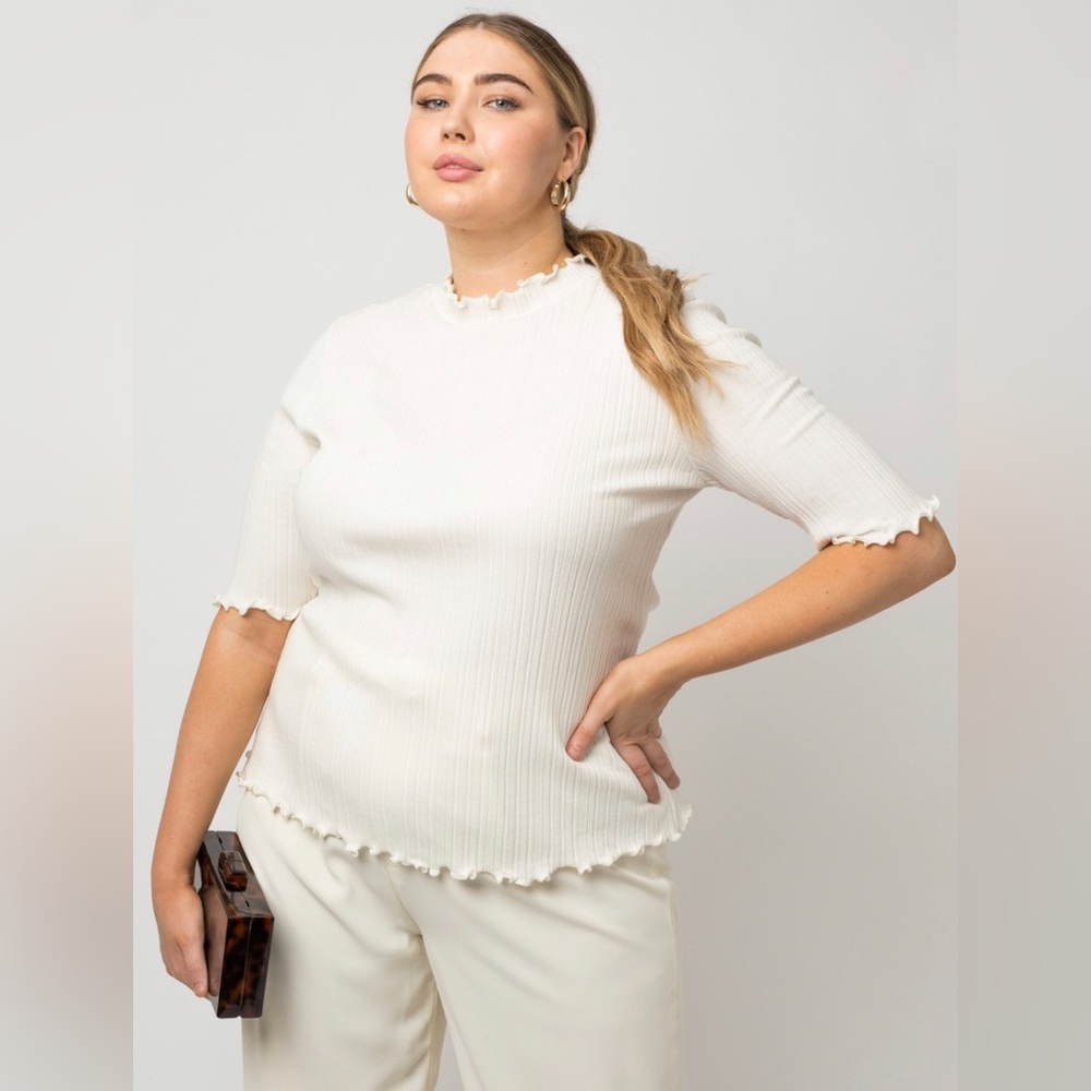 Marled Ivory Ines Top w/ Scalloped Edge, Size L